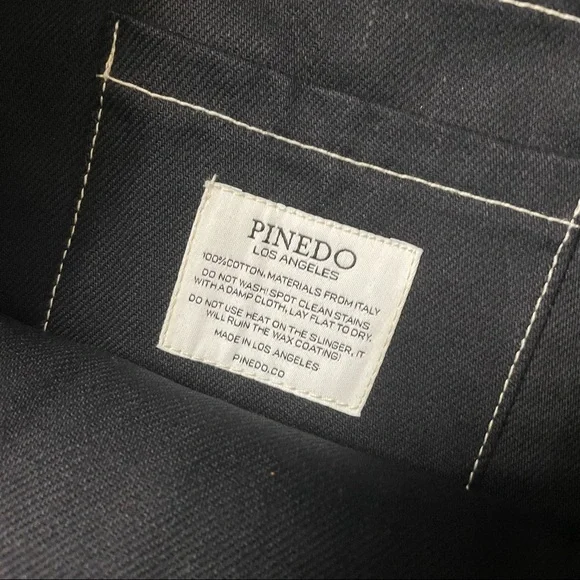 Pinedo Los Angeles Slinger Black Bag - Picture 7 of 9